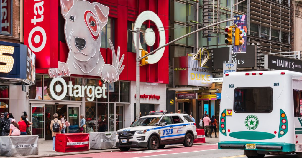 Non-Linear Targeting in Google Ads: Reach Buyers Keywords Miss